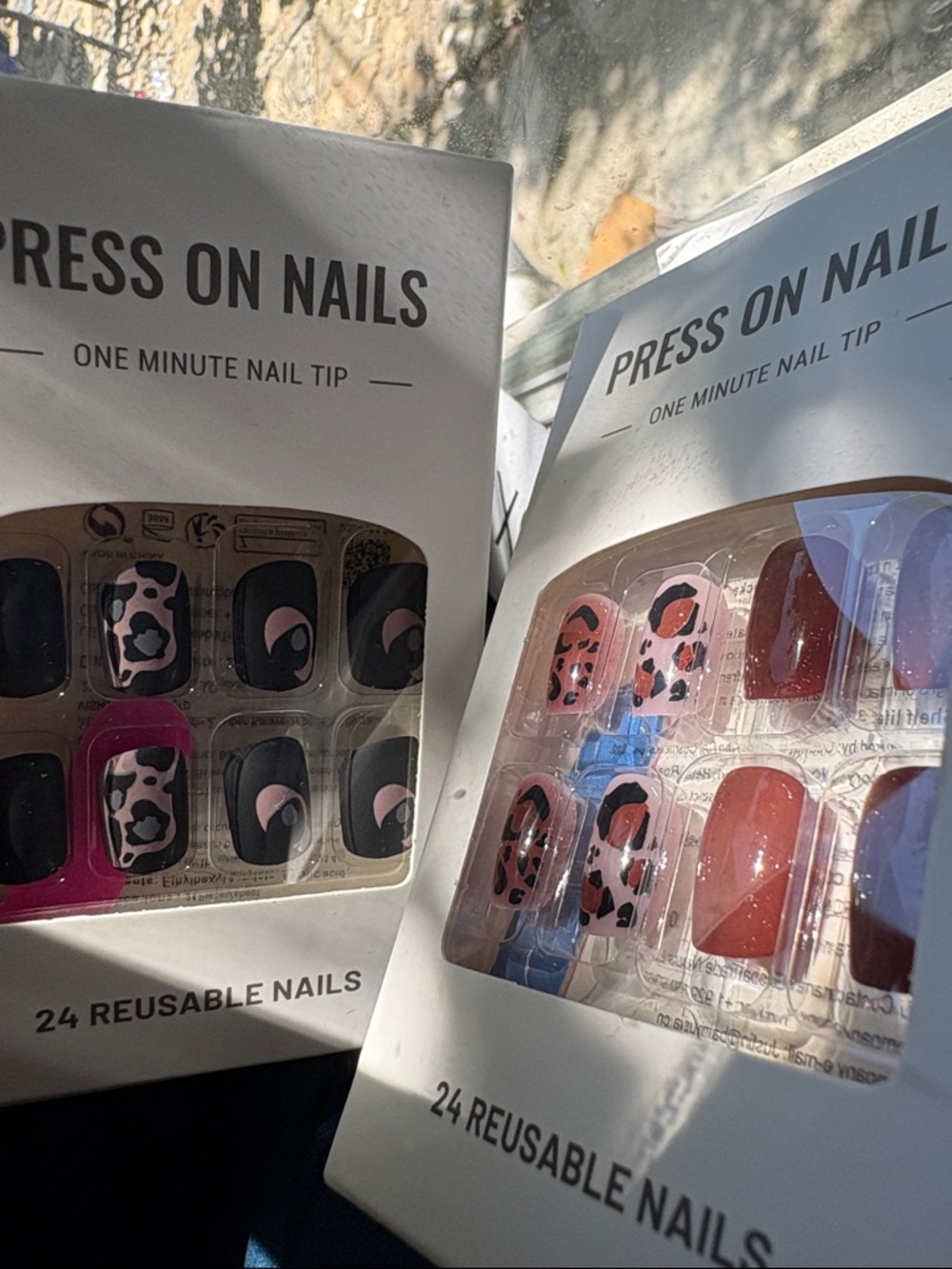 PRESS ON NAILS